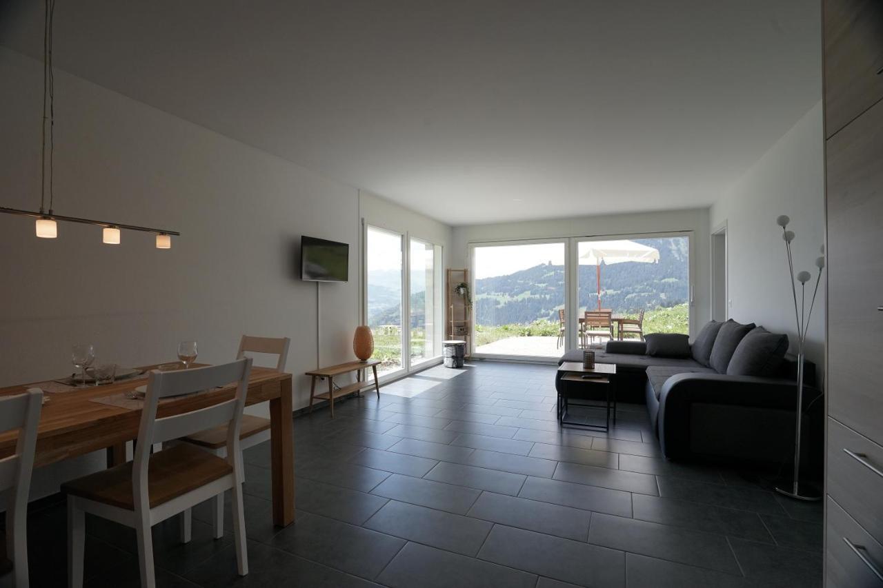 Clasgieri - 3-Zimmer-Ferienwohnung Fuer 4 - 6 Personen, 65M2 Falera Exterior photo
